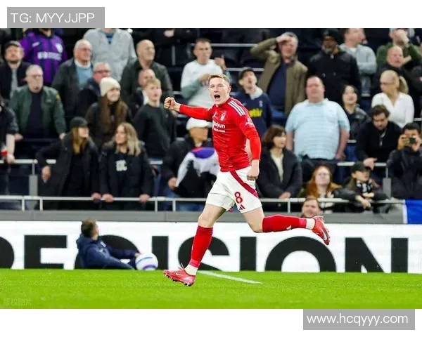 曼联在转会市场上寻求灵活策略不专注于沃顿等特定目标